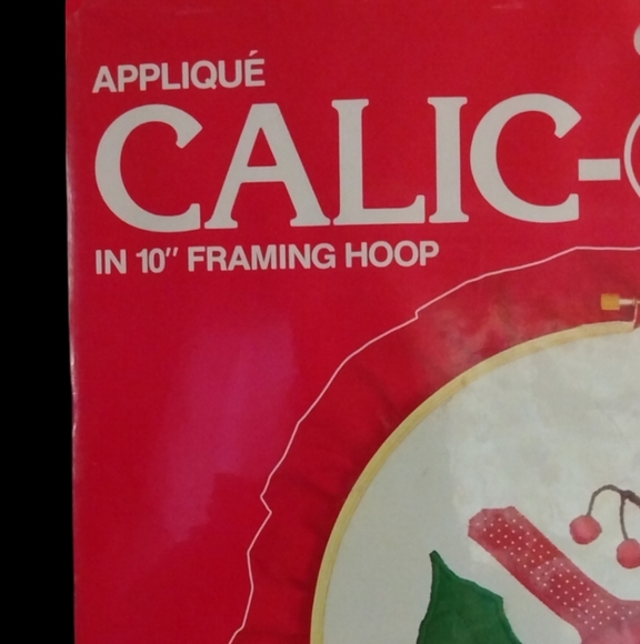 NWOT Calic-Os sealed Christmas Red Cardinal Applique embroidery kit. One Size - Picture 2 of 7